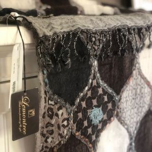 Lemon Tree Wool Shawl